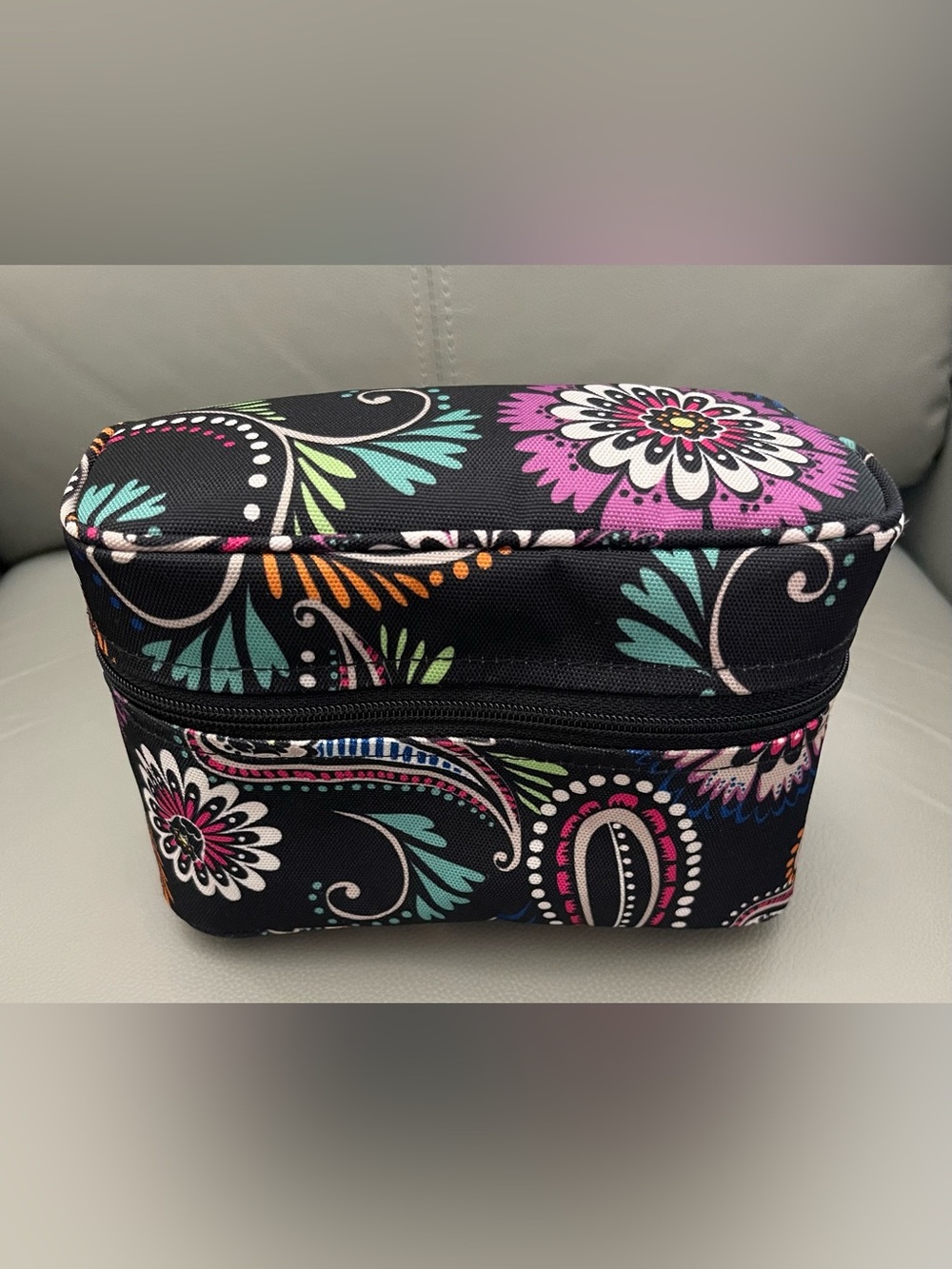 Vera Bradley Compact Makeup Bag/Cosmetic Case in Retired Bandana Swirl Pattern